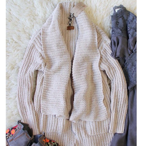 POL Chenille Oversized Pocket Boyfriend Cardigan - Picture 3 of 8